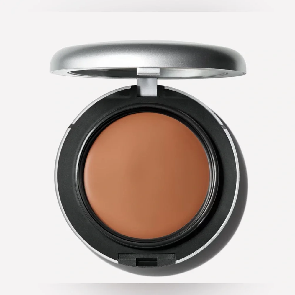 NW30 Mac Studio Fix Tech Cream To Powder Foundation Brand New in Box